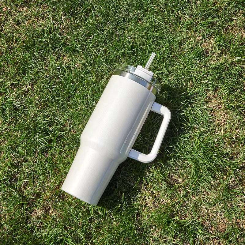 Taza de Vieja Isotérmica de Acero con Pajita